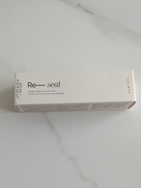 NWT Haleys Re-seal Budge-Proof Setting Spray 3.55 floz